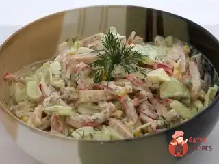 Салат з яйцем та шинкою