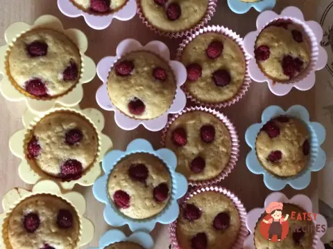 Кекс на кефірі з горіхами