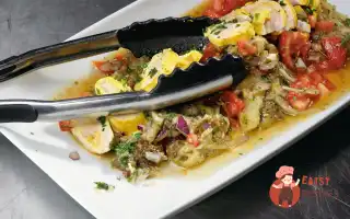 Курка З Печеними Баклажанами Та Лимонним Соусом