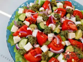 Салат по-італійськи