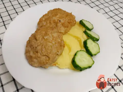 Курячі котлети з рисом