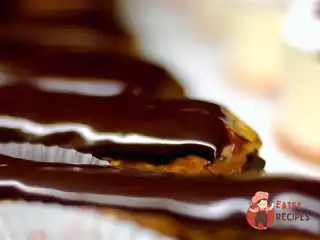 Кавові еклери