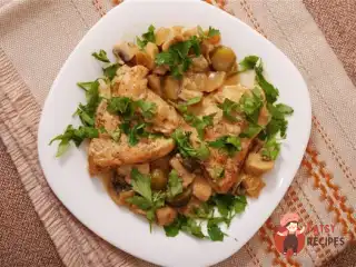 Гужони з копченої курки з часниковим айолі