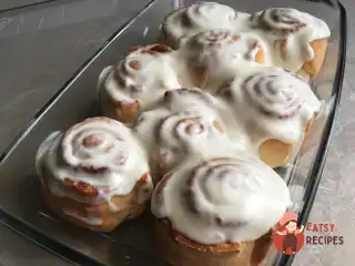 Булочки з корицею