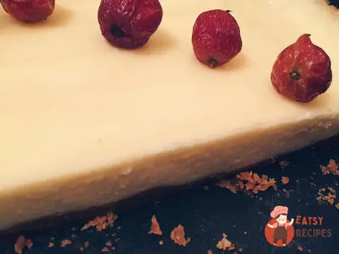 Чізкейк класичний із сирним сиром