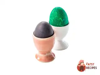 Пасхальні яйця у вині