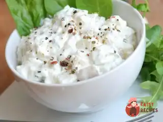 Заправка з фети з орегано