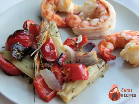 Креветки із запеченими овочами