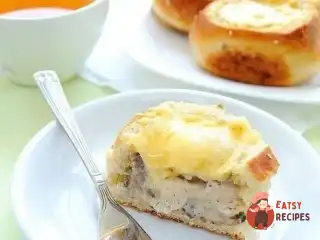 Жульєн з куркою в булочці