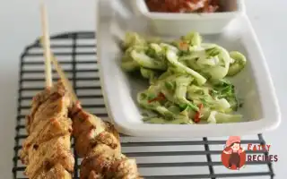 Соті З Курки З Мигдальним Соусом