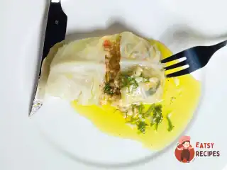 Голубці з перлівкою та морськими гадами