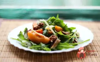 Салат З Абрикосами Та Помідорами Чері