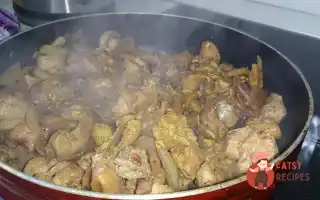Індичка З Грибами У Вершковому Соусі