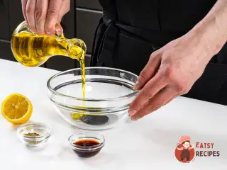 Крок 4: Салат із полуницею та фісташками