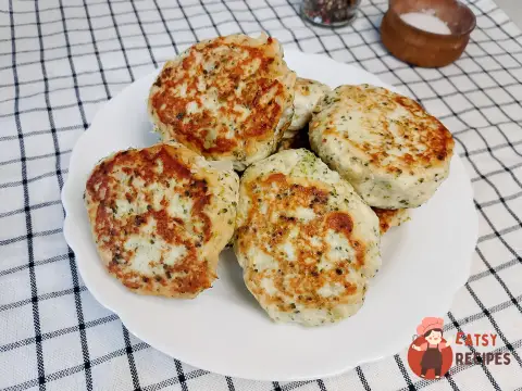 Курячі котлети з броколі