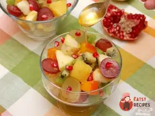 Фруктовий салат "Чудовий"