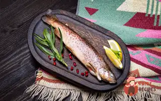 Севанська Форель З Томатами Та Мандаком