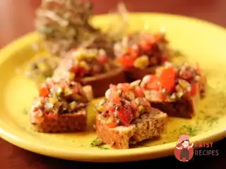Грінки з овочами