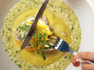 Судак із яєчним соусом