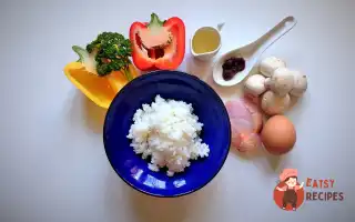 Азіатський Рис З Куркою Та Овочами