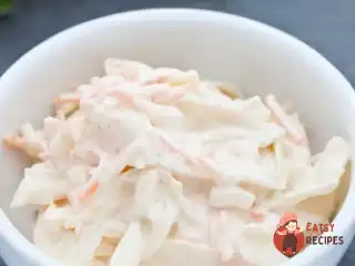 Салат із селери з йогуртом