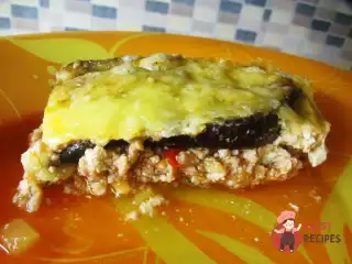 Грецька мусака з картоплею