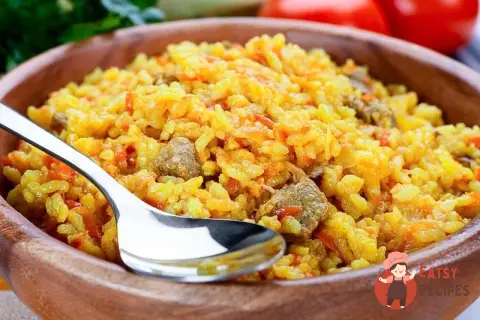 Плов з баранячими ребрами