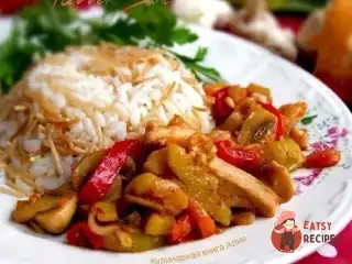 Соте з курячим філе та грибами