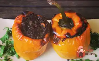 Болгарські Перці, Фаршировані Кіноа Та Овочами.