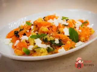 Теплий салат із печеною морквою