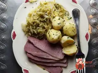 Яловича солонина з капустою