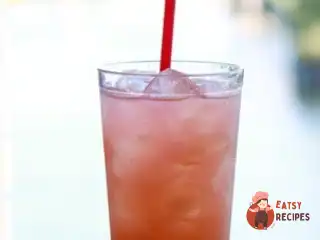 Рожевий лимонад із чаєм