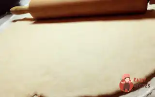 Дріжджове Тісто Для Піци З Оливковою Олією