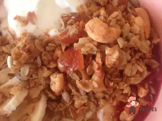 Запечена гранола