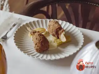 Курячі крильця в стилі кордон-блю з хрусткою картоплею