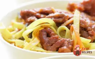 Смажена Локшина Зі Свининою (Tian Tian Chao Mian)