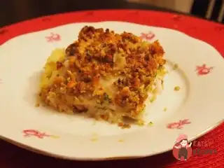 Печений судак з фісташками та цитрусовою картоплею