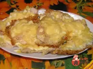 Курка по-французьки з помідорами