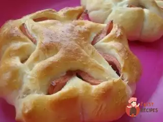 Ковбасні квіточки до сніданку