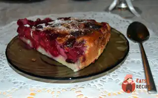 Французький Клафуті З Вишнею
