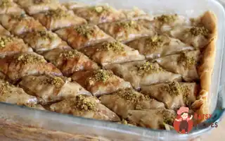 Пахлава З Фісташками
