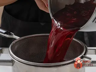 Крок 7: Компот із яблук з буряком