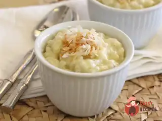 Кокосова тапіока з ваніллю та ромом