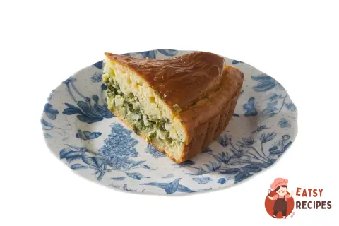 Пиріг з цибулею та яйцем