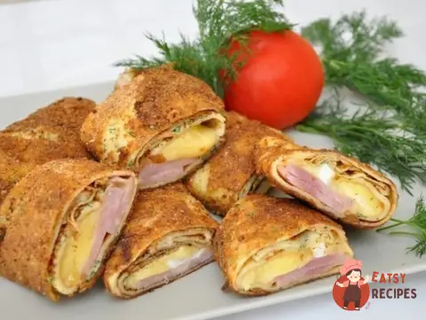 Млинці з начинкою в паніровці
