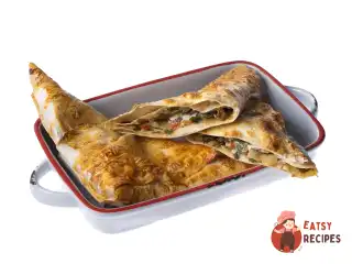 Вегетаріанські конвертики з лаваша з грибами та сулугуні