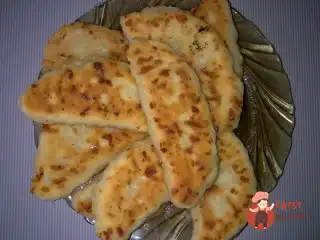 Сирні коржі з будь-якою начинкою