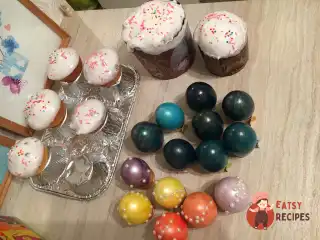 Сирні паски в глазурі