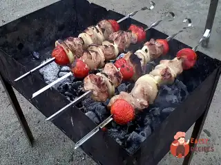 Шашлик зі свинини у гранатовому соку