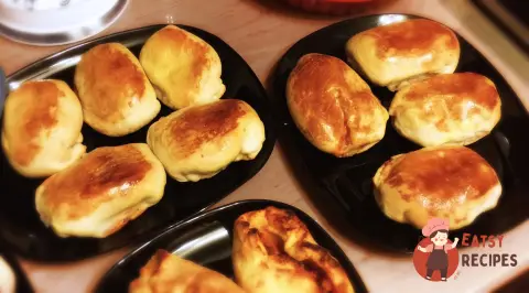 Пиріг з куркою, овочами та сиром на готовому дріжджовому тісті